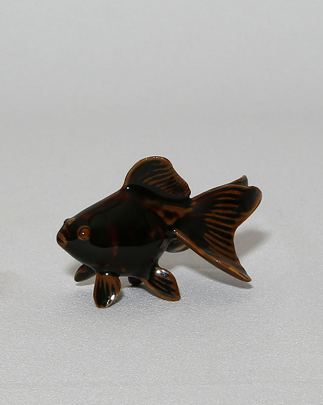 錦魚 置物